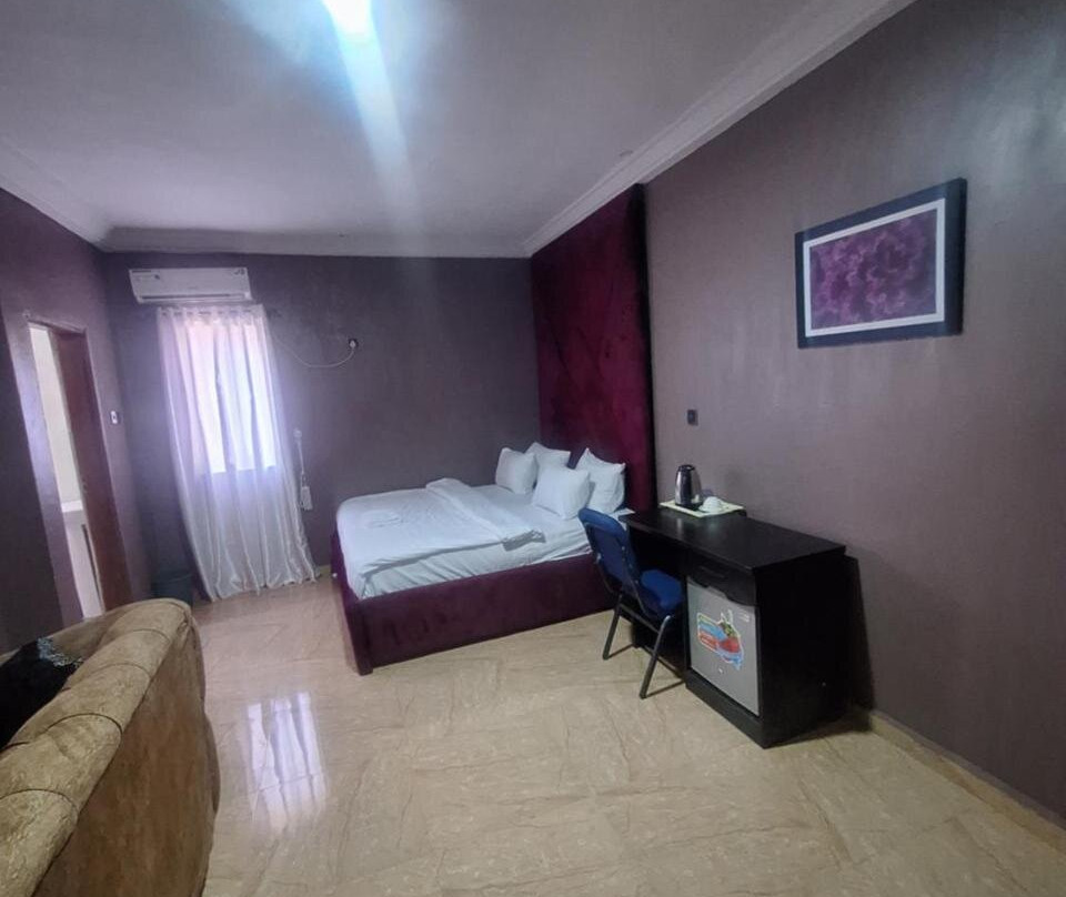 JD Golden Globe Hotel and Apartment