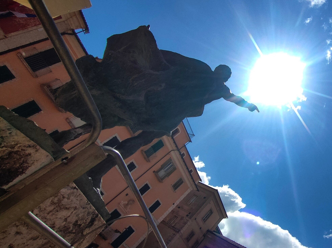 Monumento a Marco Tullio Cicerone-Arpino必去景点