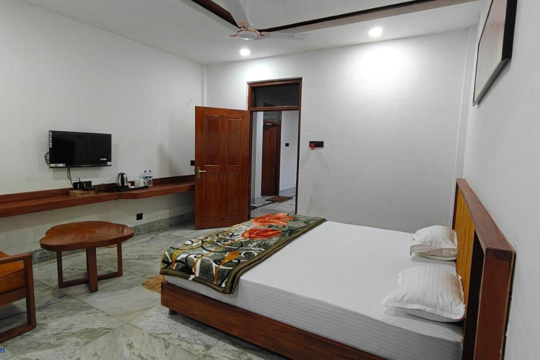 Apun Majuli Guest House
