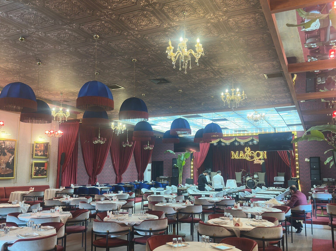 Maison Rouge Uşak