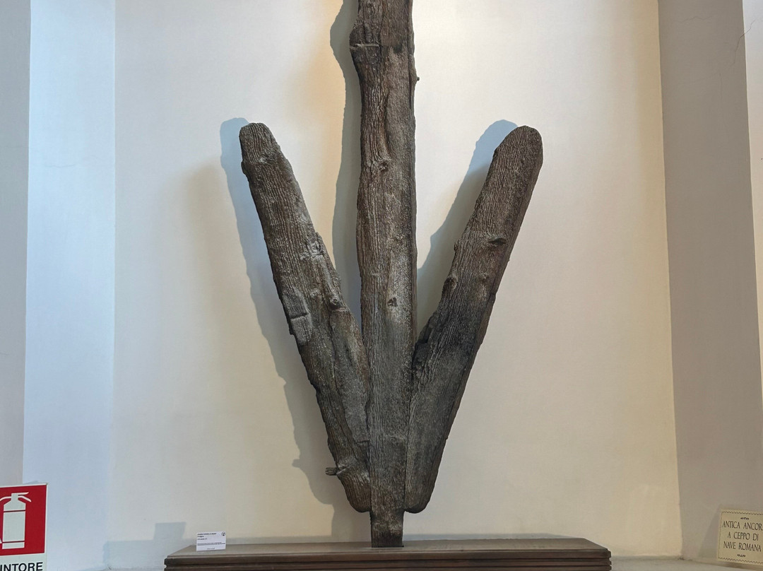 Museo Arsenale Militare - Mostra Storica Artigiana-塔兰托必去景点