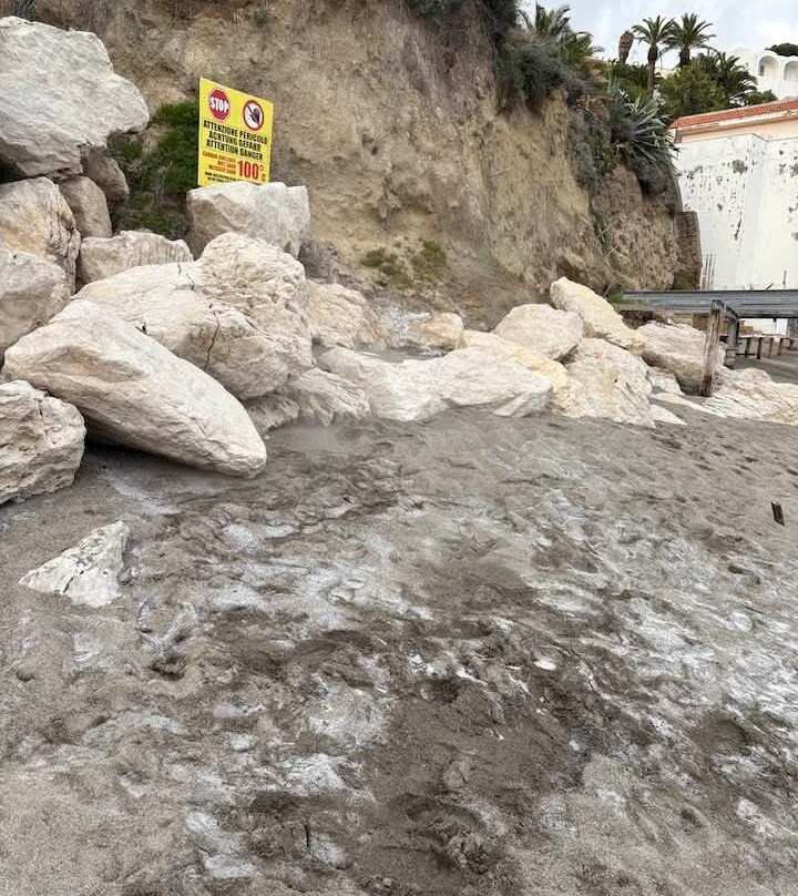 Le Fumarole dei Maronti-Sant'Angelo必去景点
