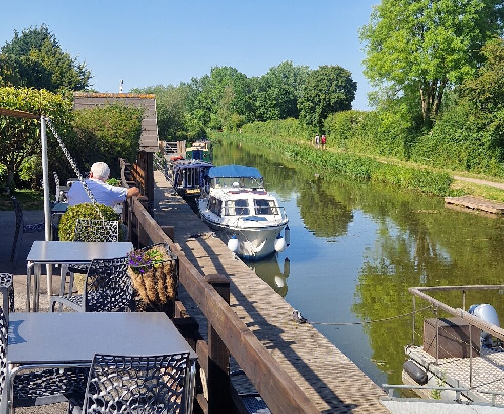 Somerset Boat Centre-North Newton必去景点