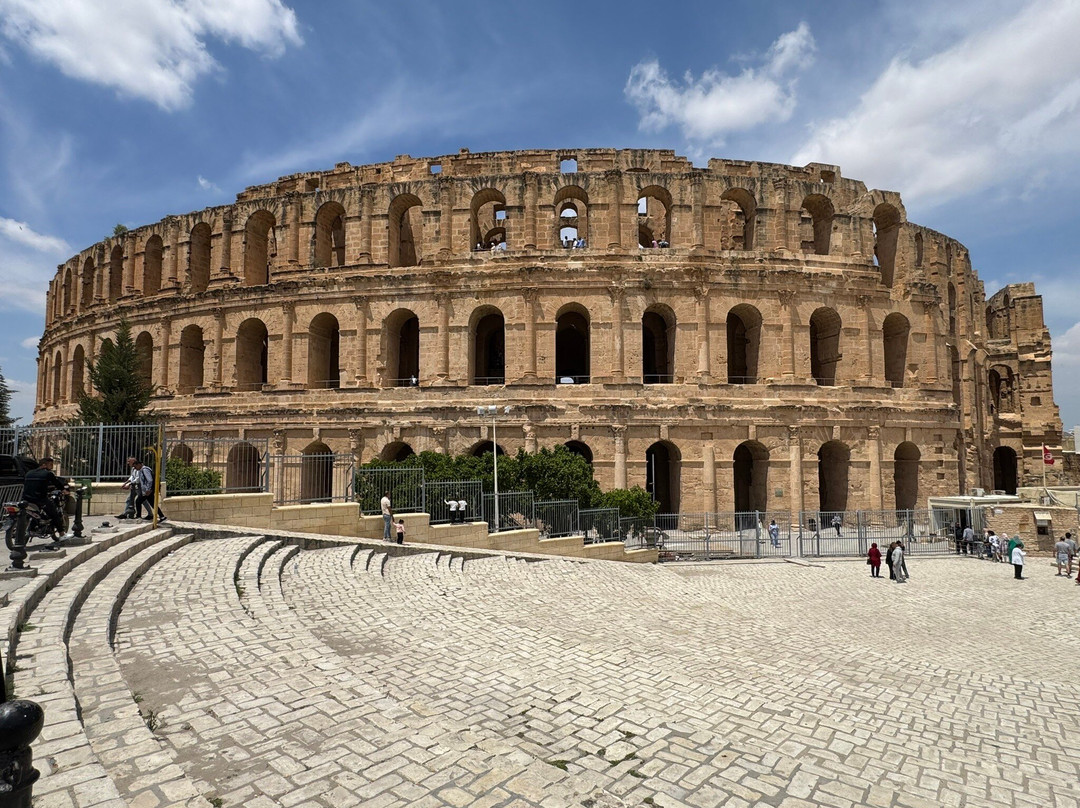 Wissem's Trips And Travel Services