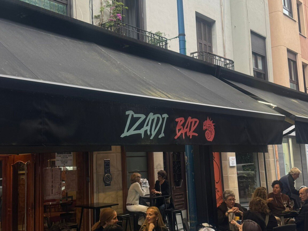 Izadi Bar
