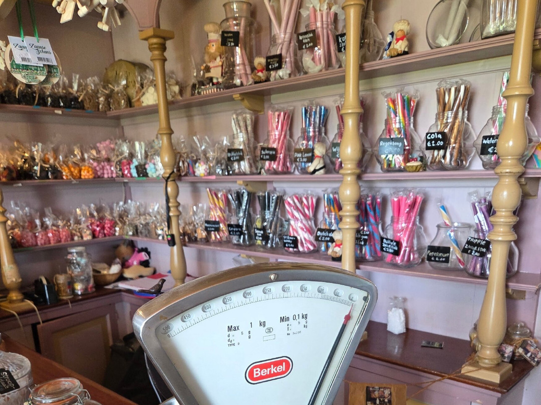 In de gecroonde Duyvekater Bakery Museum-赞丹必去景点