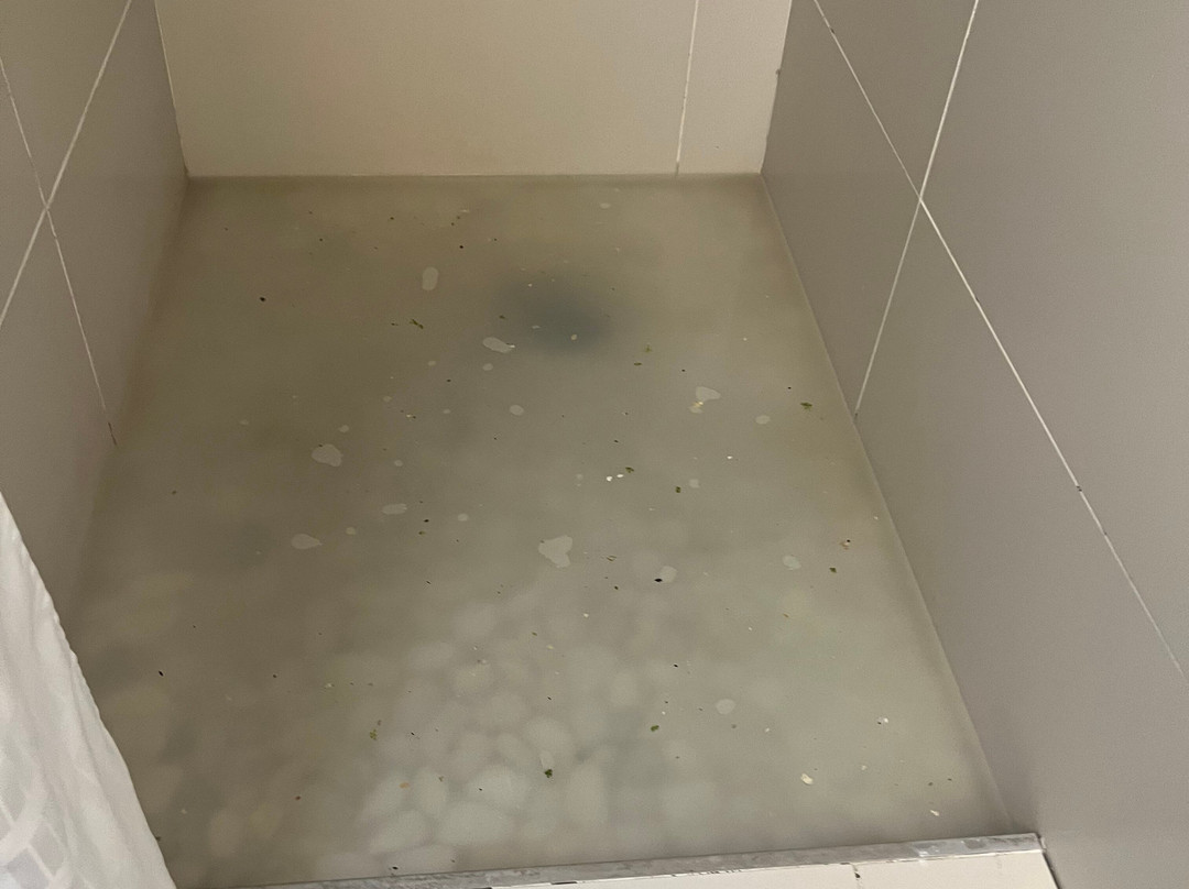 下锚酒店主图