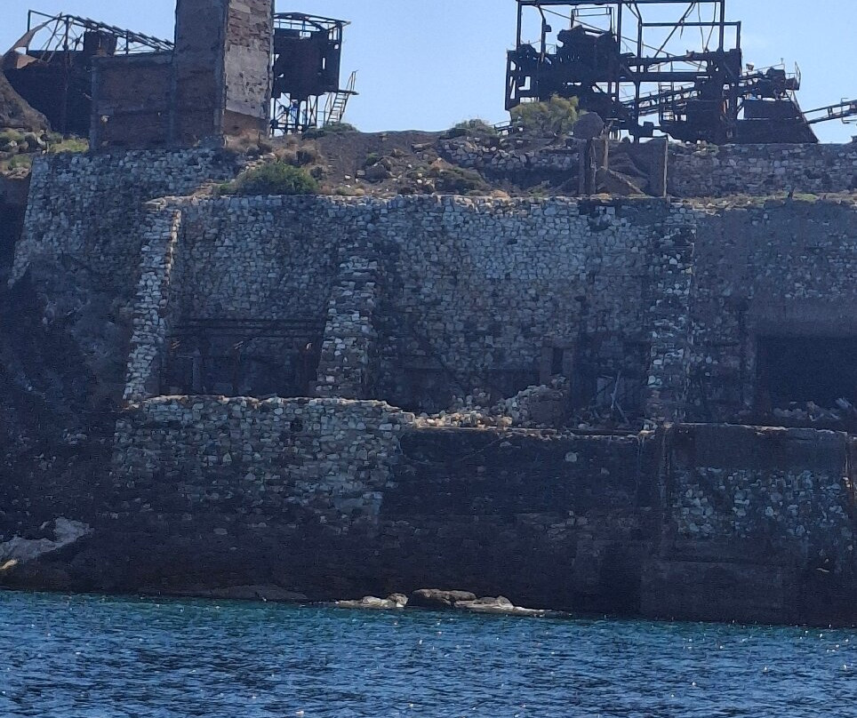 Baiarda Dive Boat Excursions-Lacona必去景点