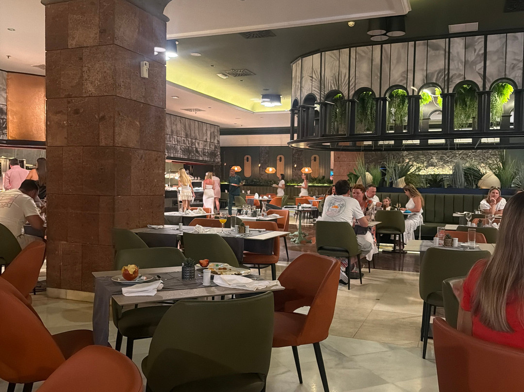 R2里卡尔马酒店主图