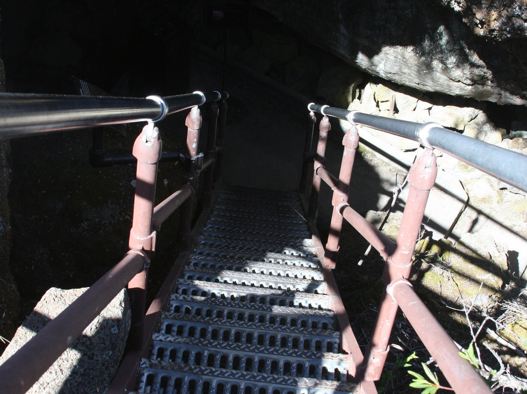 Lava Beds National Monument-Tulelake必去景点