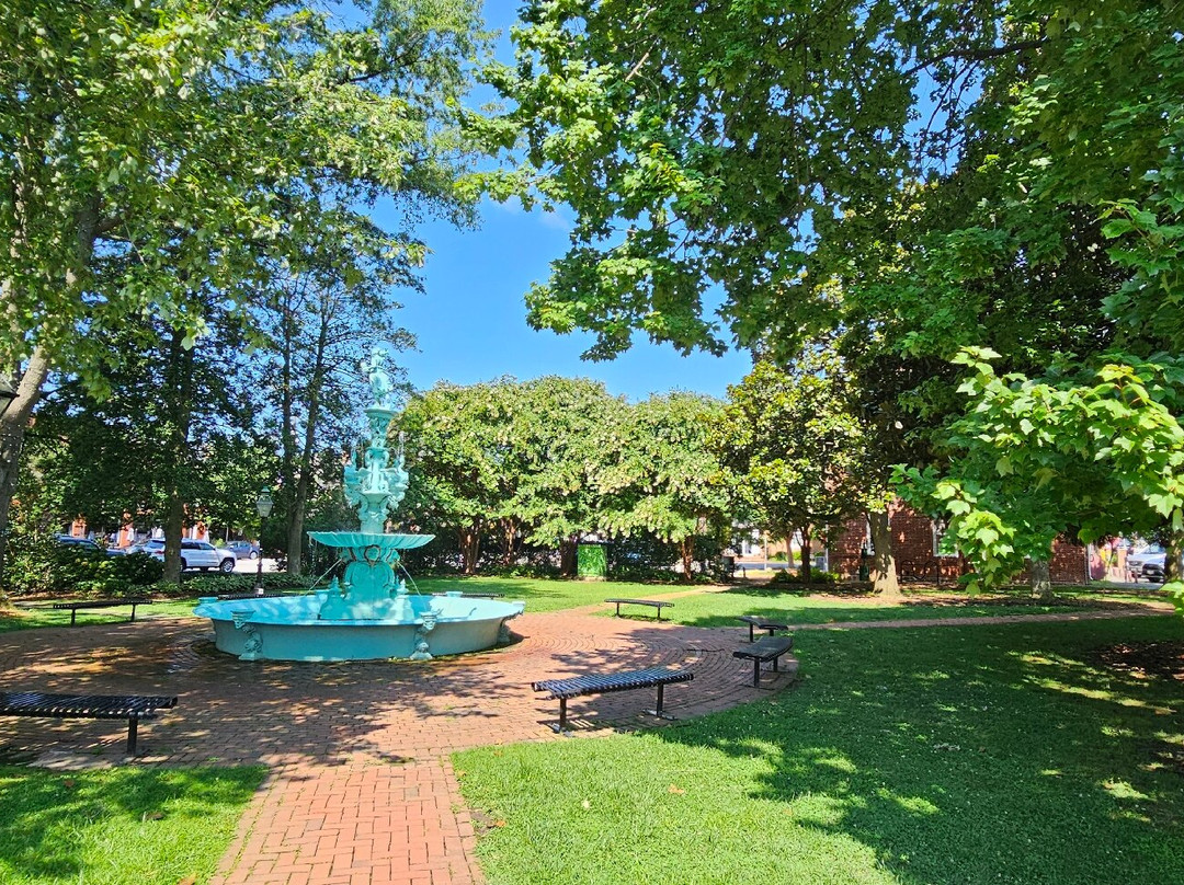 Fountain Park-Chestertown必去景点