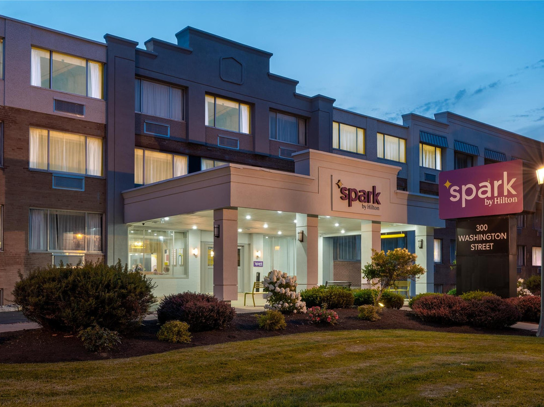 Spark by Hilton Watertown