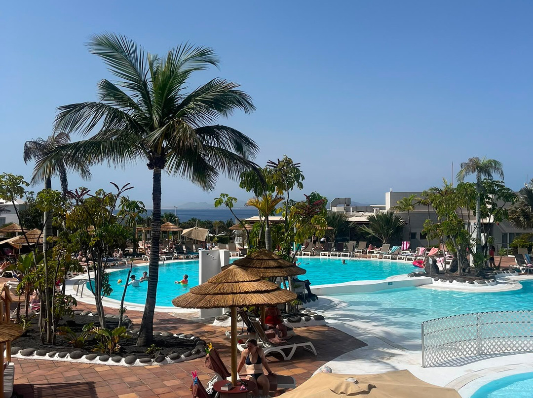 Bluesea Alyssa Suite Hotel主图