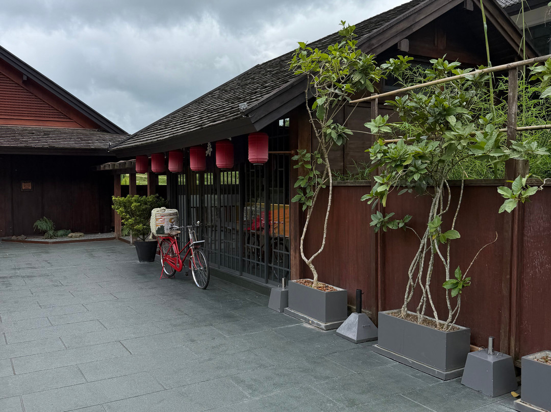 蒙查温泉旅馆主图