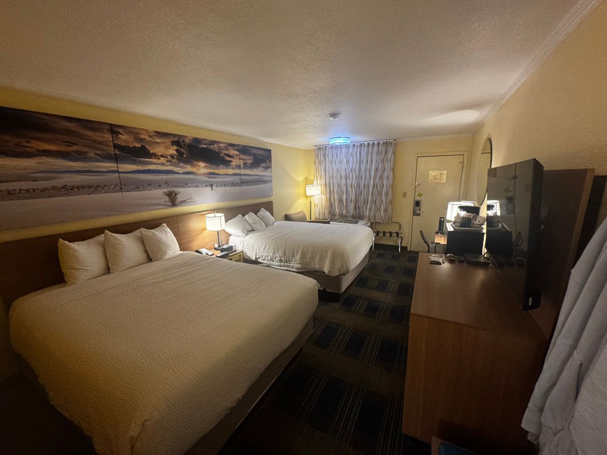 阿拉莫戈多/白沙温德姆戴斯酒店-旅行者