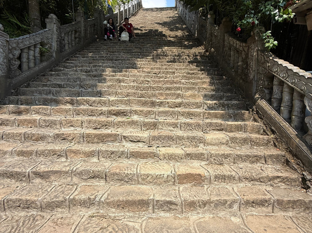 Yen Tu Mountain-Uong Bi必去景点
