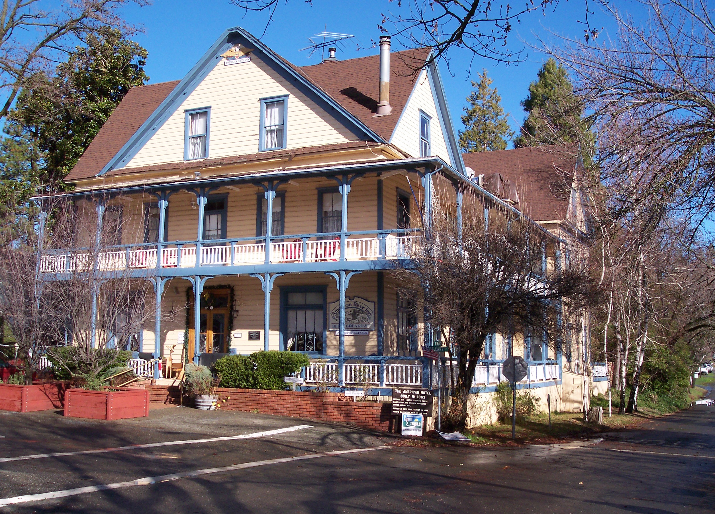 The Historic American River Inn-客卧