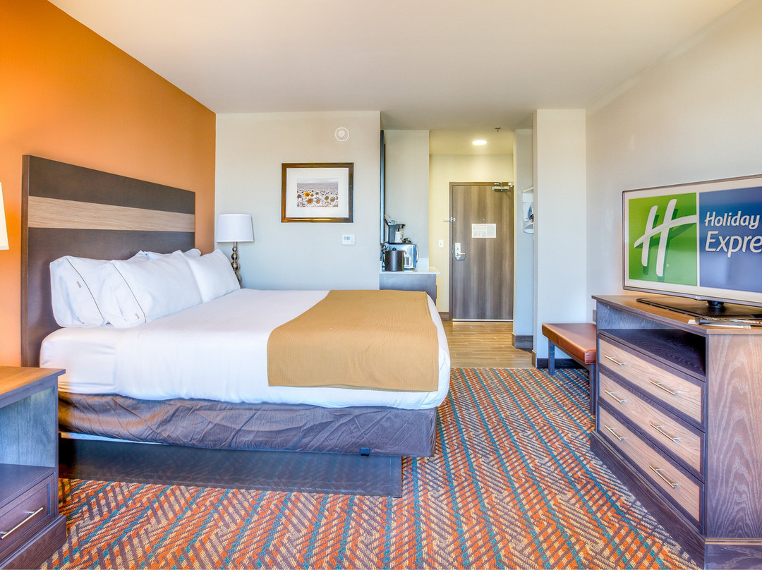 Holiday Inn Express Wichita South By IHG主图