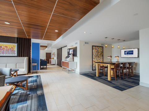 圣迭戈- 米拉梅萨智选假日酒店