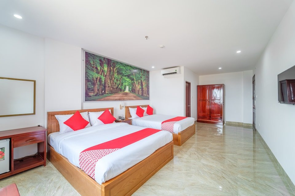 Capital O 215 An Duc Hotel Da Nang主图