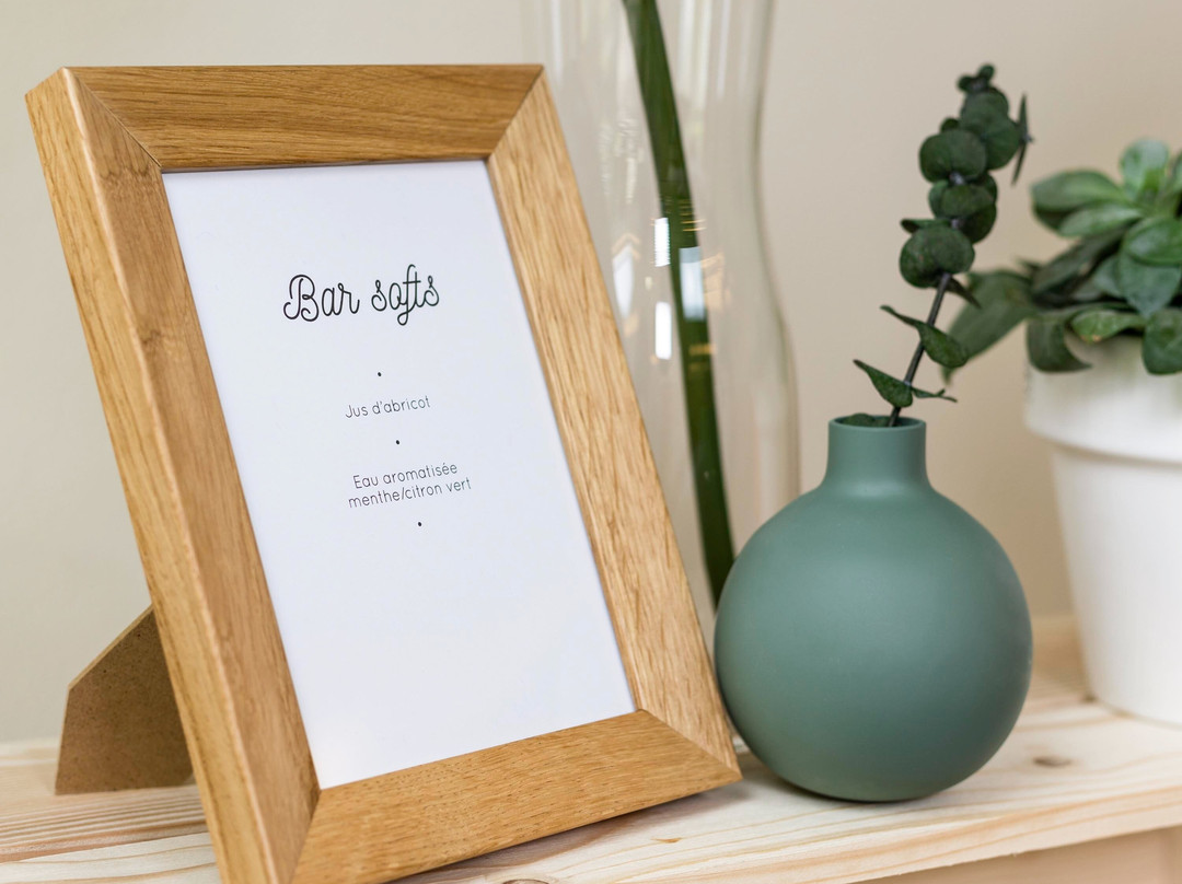 宜必思尚品昂瑟尼中心酒店主图