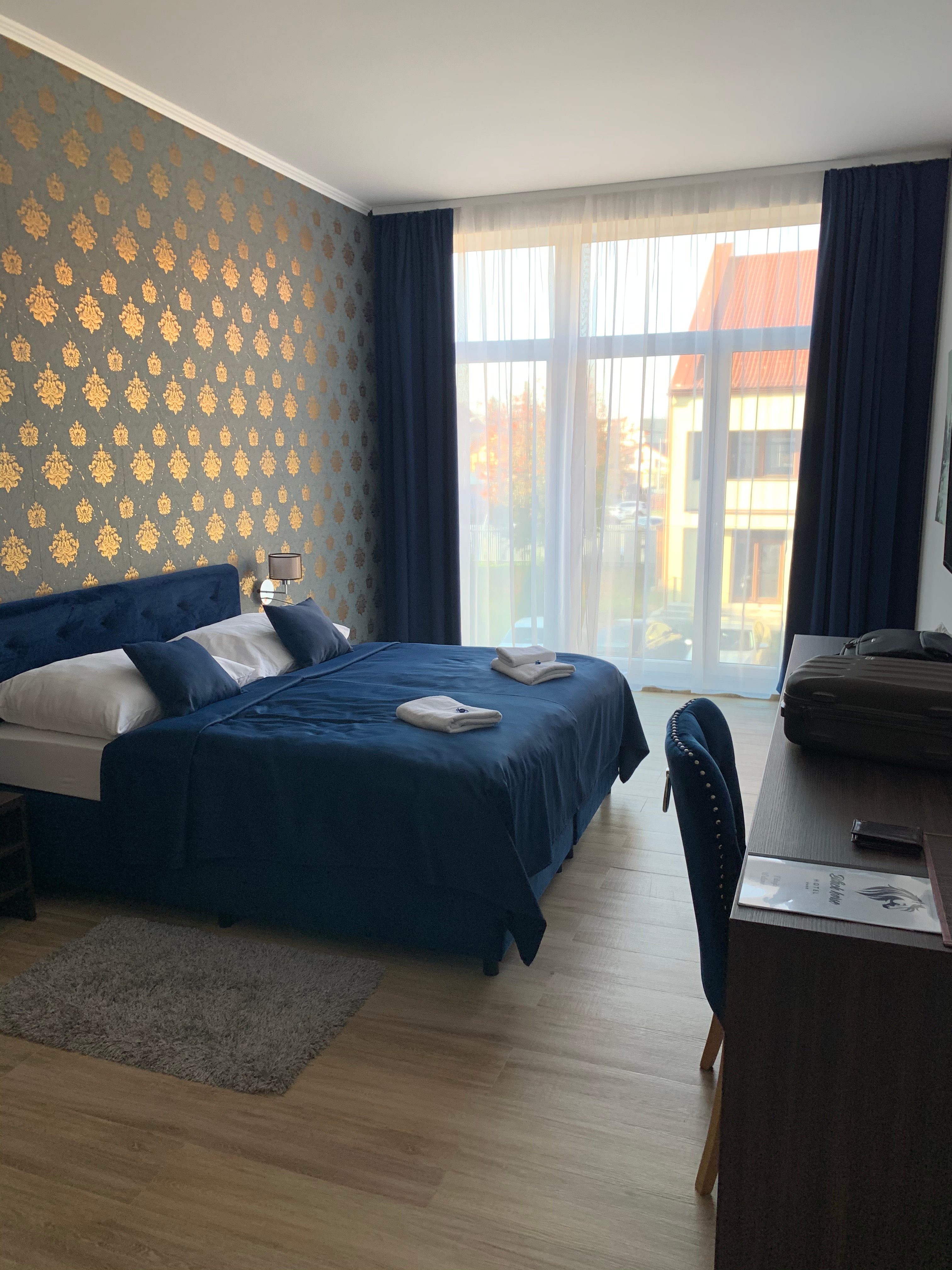 Hotel Black Horse-官方