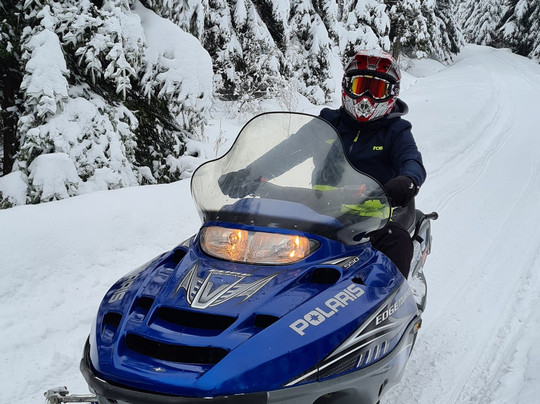 Skutery śnieżne Wola Piotrowa Małopolska-Wola Piotrowa必去景点