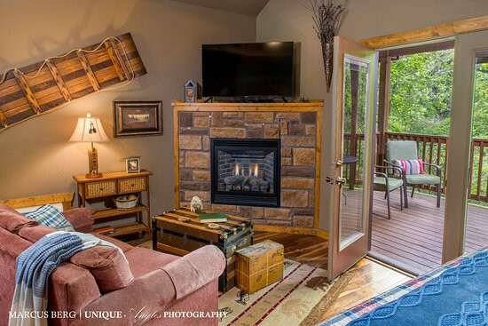 Holiday Island酒店住宿-Eureka Sunset Cabins