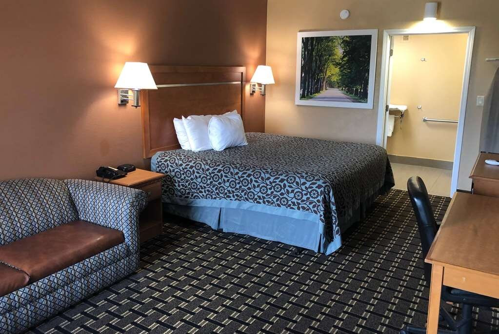 Days Inn by Wyndham Columbus主图