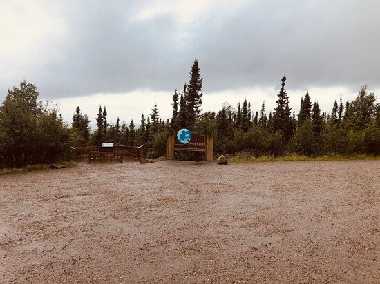BLM Arctic Circle Monument Sign-费尔班克斯必去景点