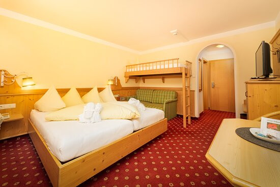 Alpen Wohlfuehlhotel Doerflwirt主图