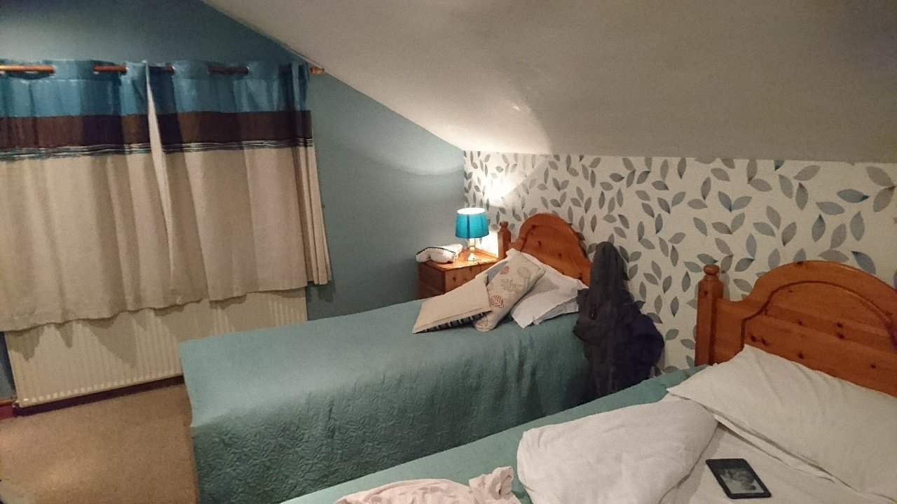 Three Horseshoes Inn-官方