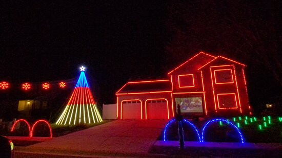 Mussers Christmas Light Show-New Castle必去景点