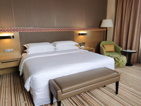 桂林临桂花样年福朋喜来登酒店主图