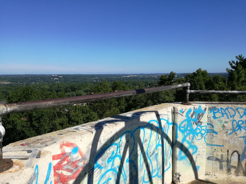 Bear Hill Tower-Stoneham必去景点