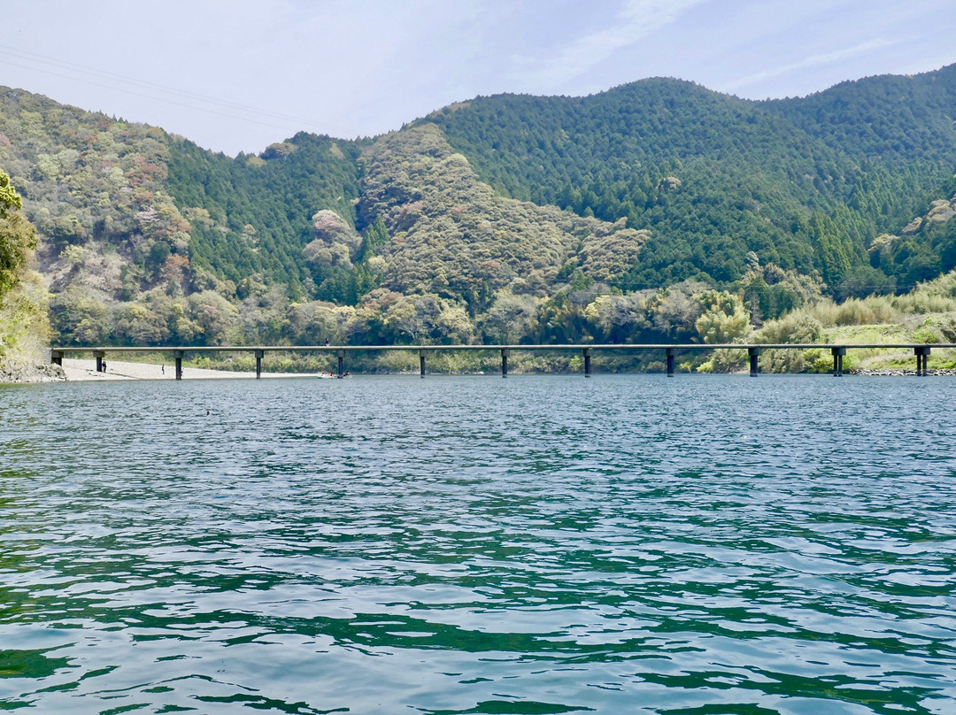 四万十市旅游景点-Misato Chinka Bridge