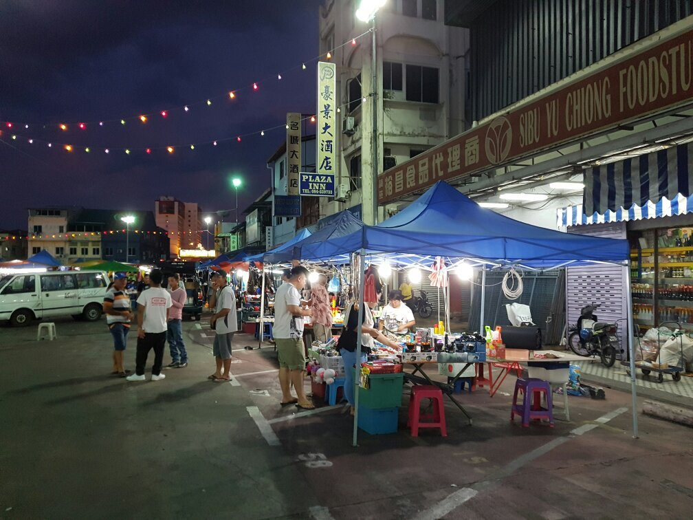 砂拉越旅游景点-Sibu Night Market