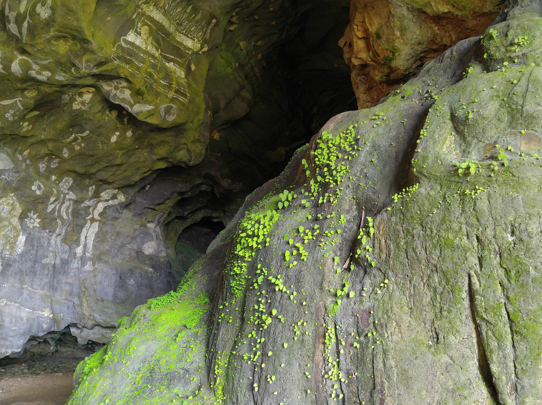Sam Cave (Tham Sam Rock Art)-攀牙必去景点