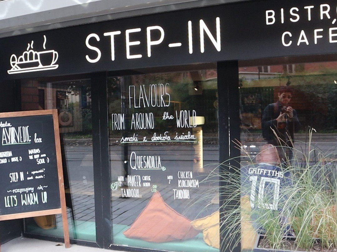 Step-in Bistro-cafe主图