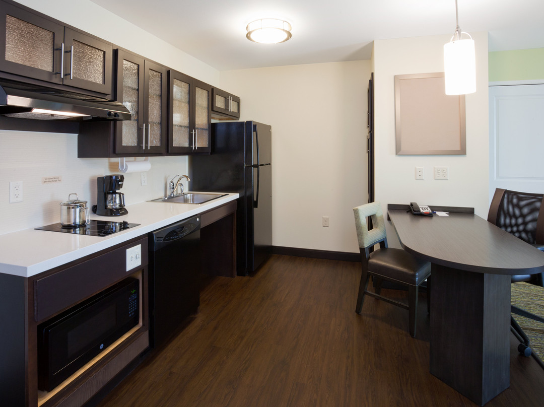 Candlewood Suites Bemidji By IHG主图