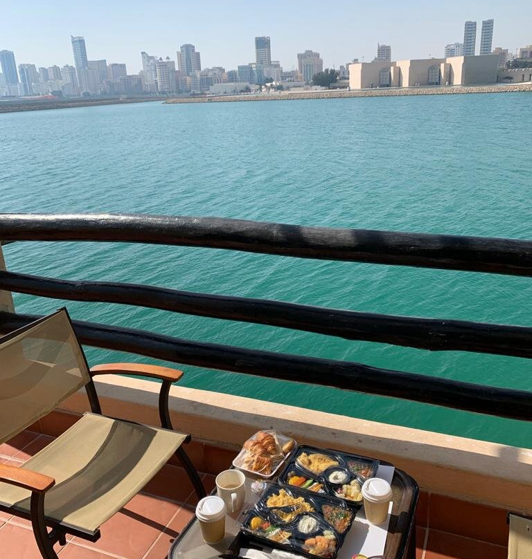 巴林 Al Dana 诺富特度假村主图