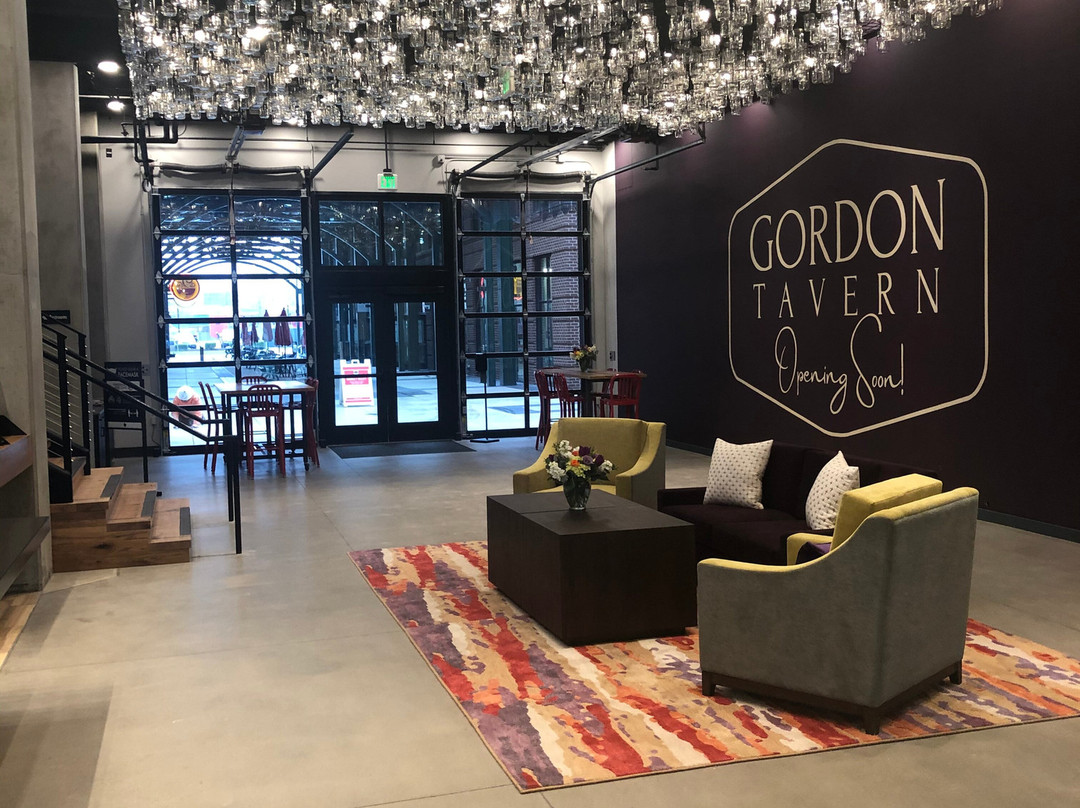 The Gordon Hotel主图