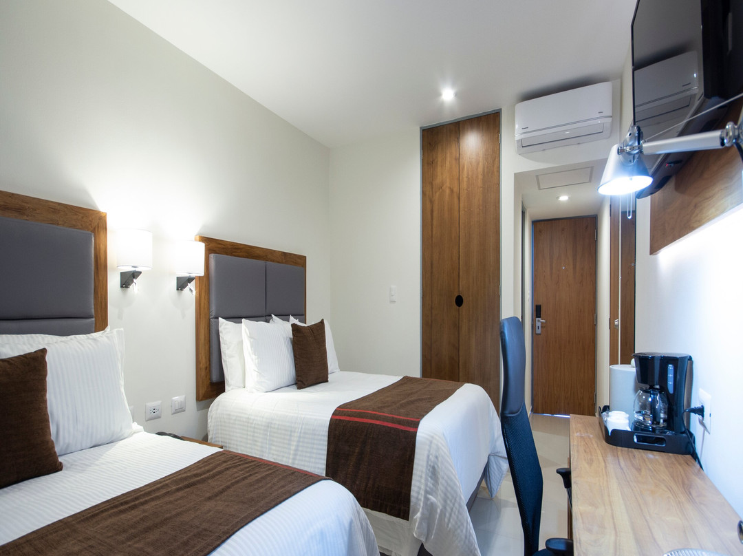 Mision Express Merida Altabrisa主图