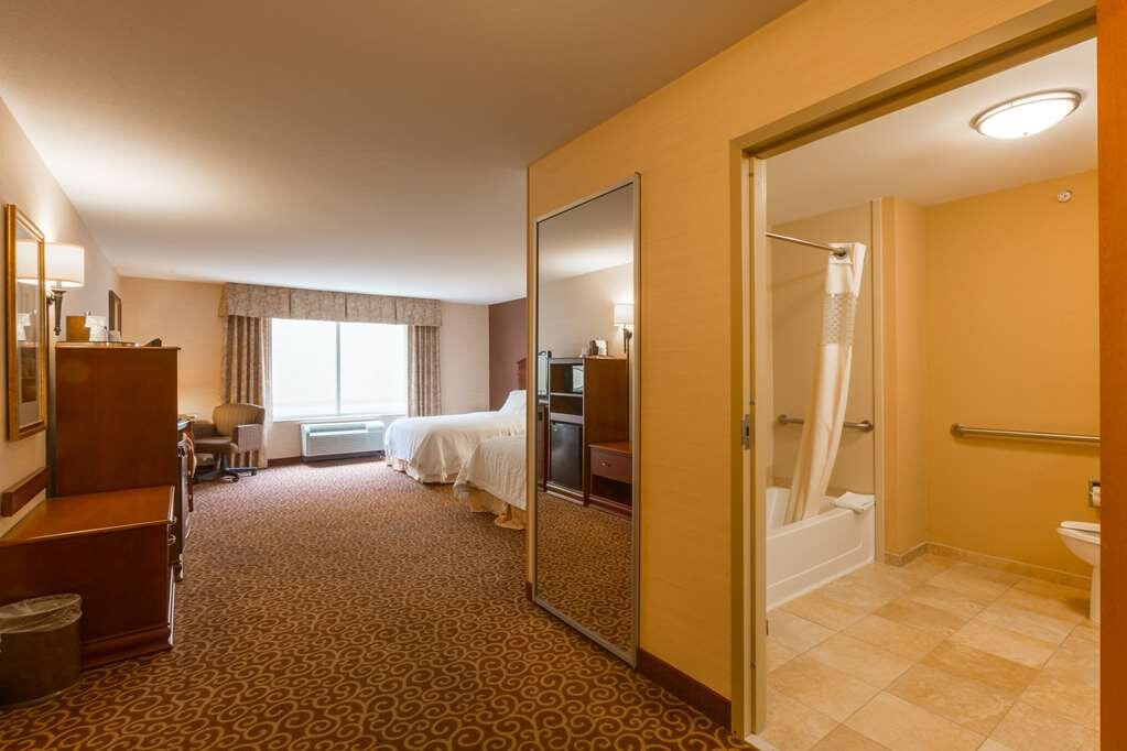 戈申汉普顿酒店主图