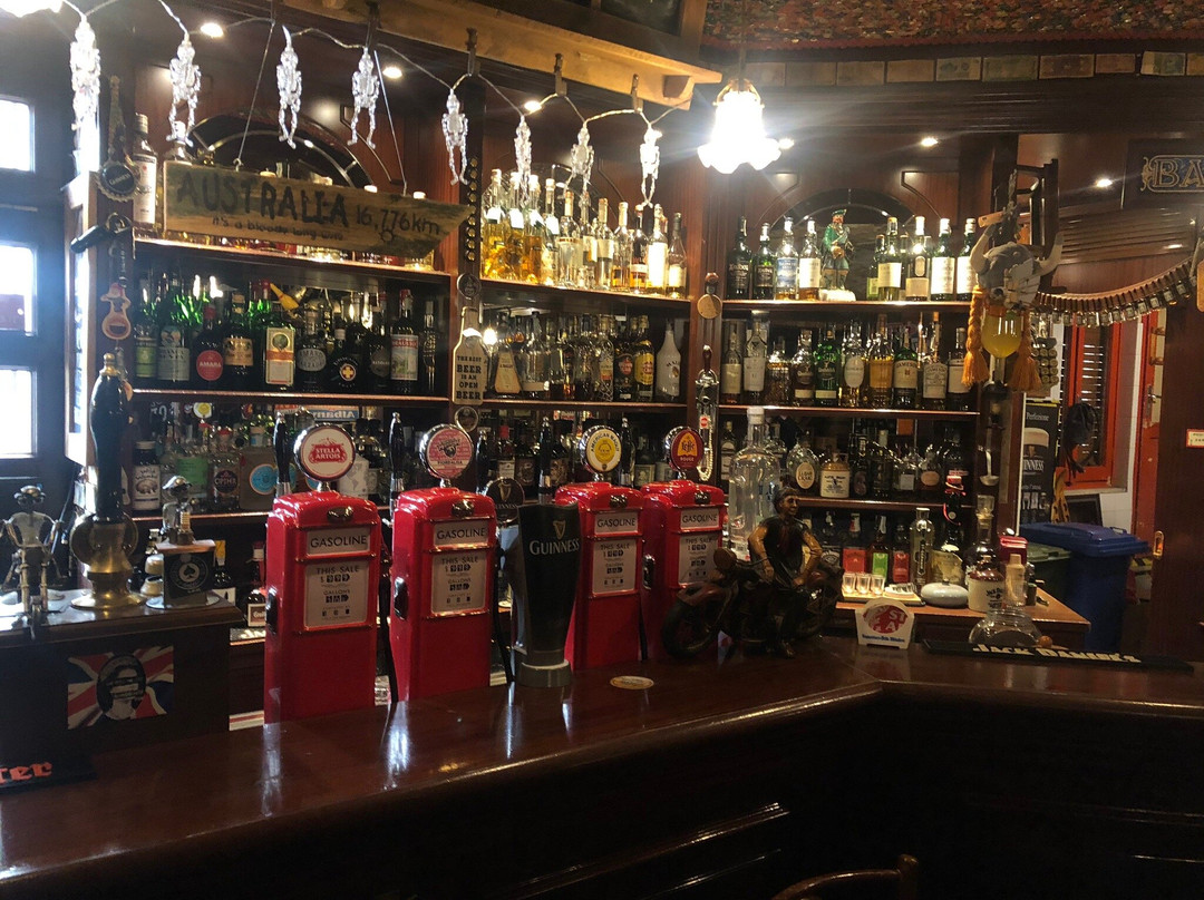 Roadhouse Pub-Barzio必去景点