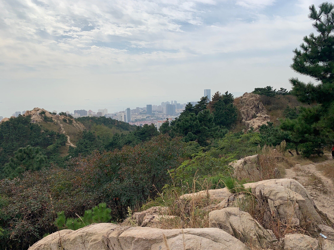 青岛浮山公园-青岛市必去景点
