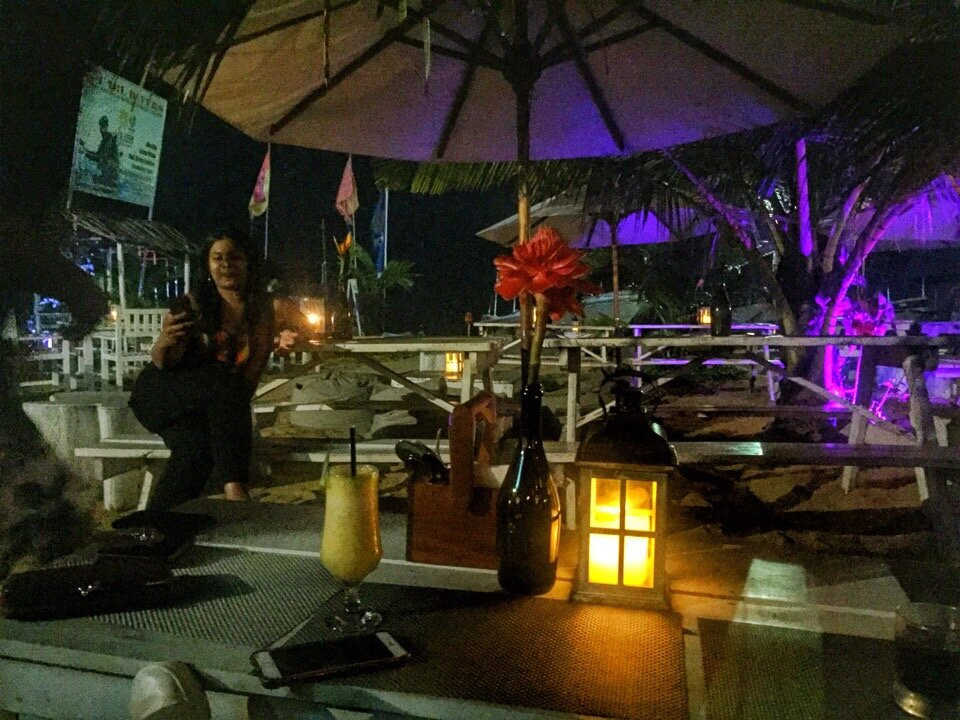 荣耀格兰德酒店主图