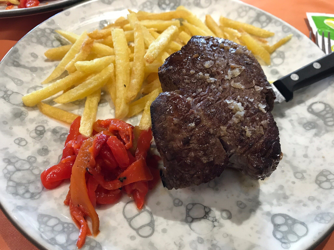 San Martin de Castaneda旅游攻略图片