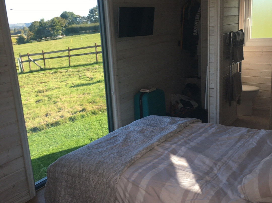 Slades Farm Bed and Breakfast with Luxury Glamping主图