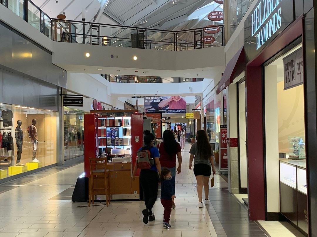 Town East Mall-梅斯基特必去景点